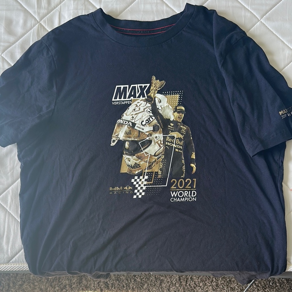 Max Verstappen 2021 World Champion shirt